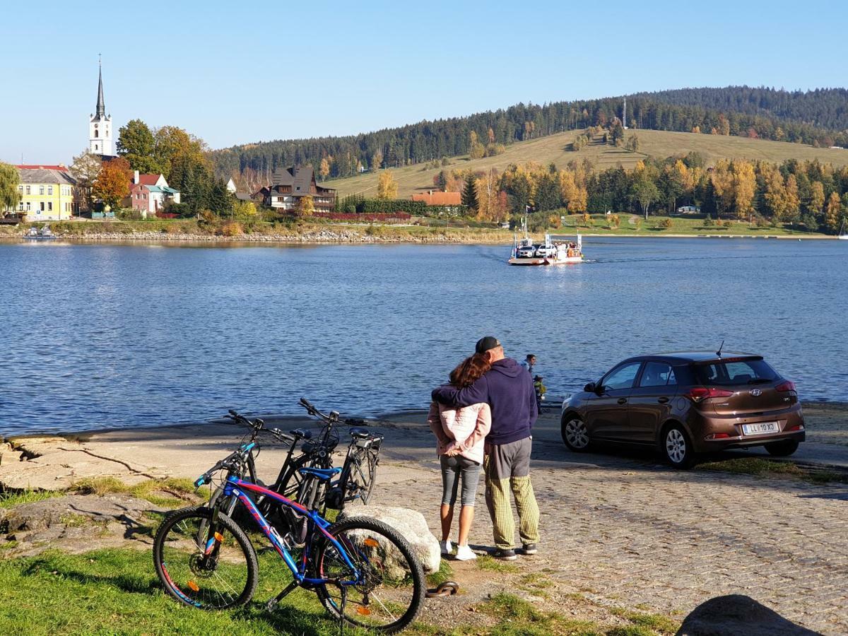 Lipno Nad Vltavou - Apartman 23 - Wifi, Parking, Netflix المظهر الخارجي الصورة